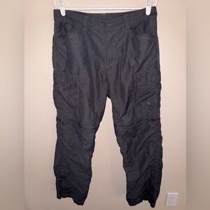 The North Face Charcoal Gray Men’s Cargo Pants that Zip Into Shorts‎ size 34